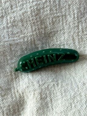 1960s Heinz Pickle Promo Pin